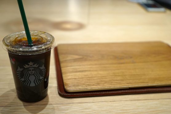 starbacks-caffeine-less1