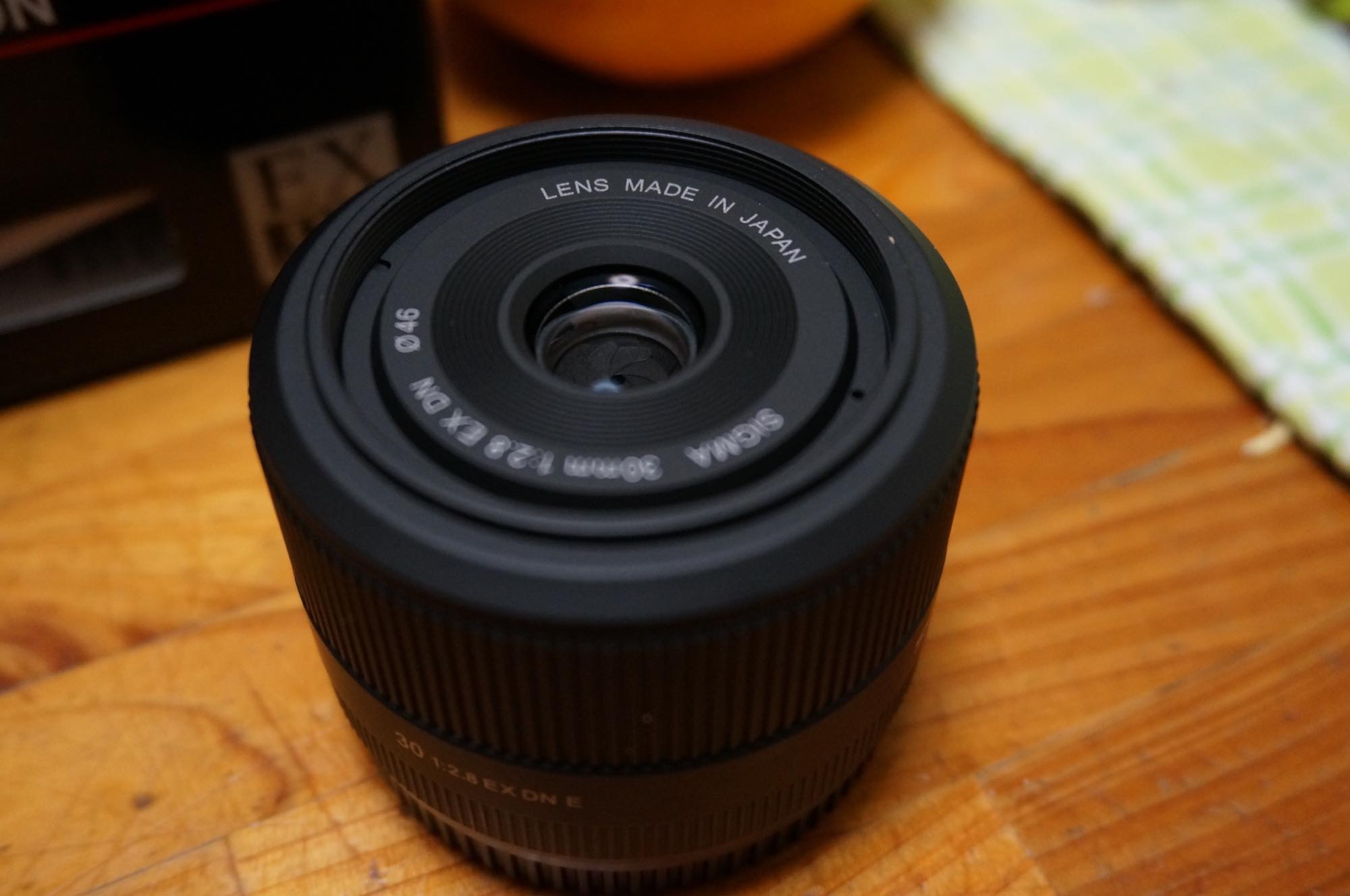 国内正規商品 シグマ SIGMA 30mm F2.8 EX DN [ソニー Eマウント用