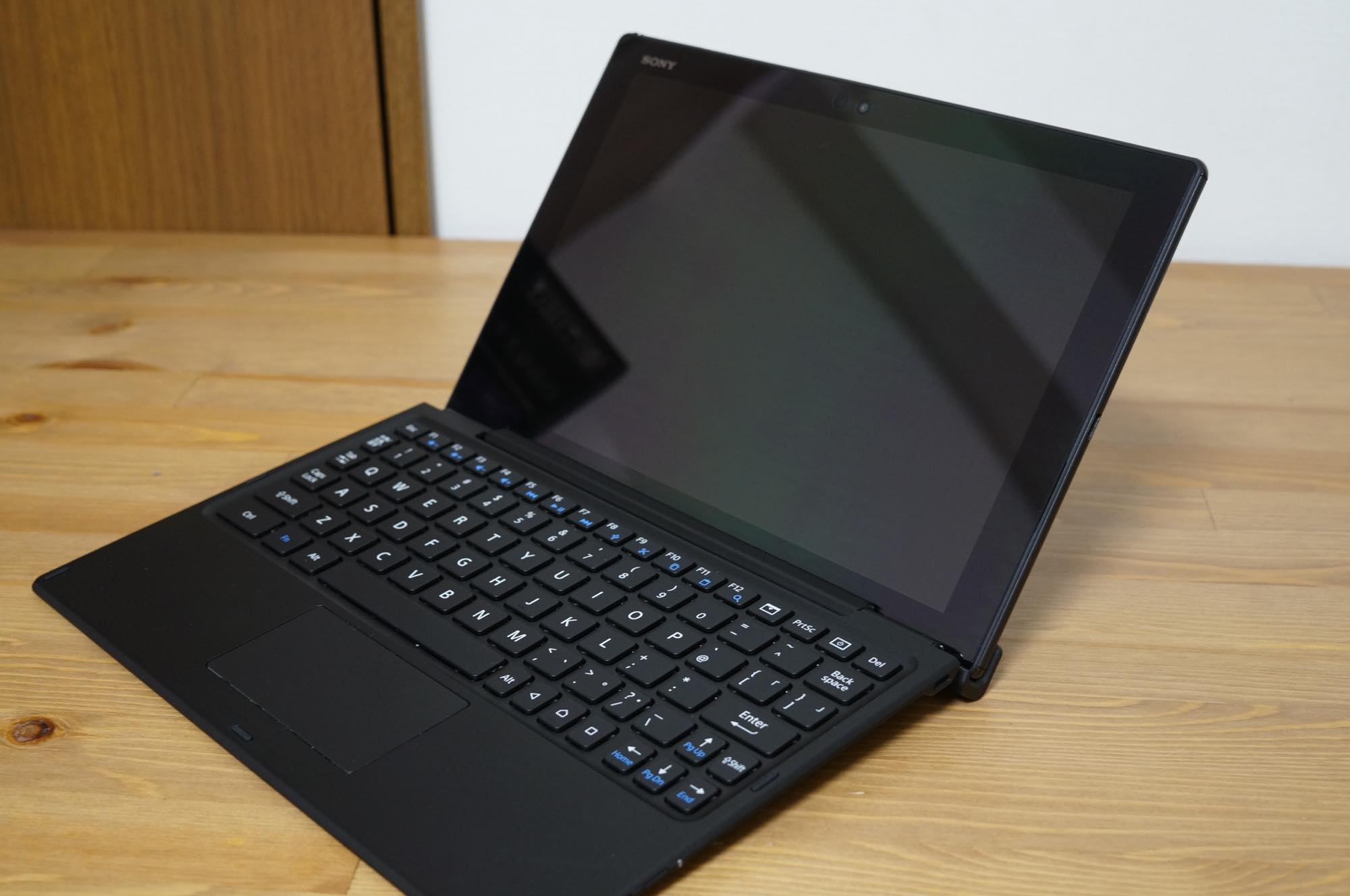 Xperia-Z4-tablet-keyboard3