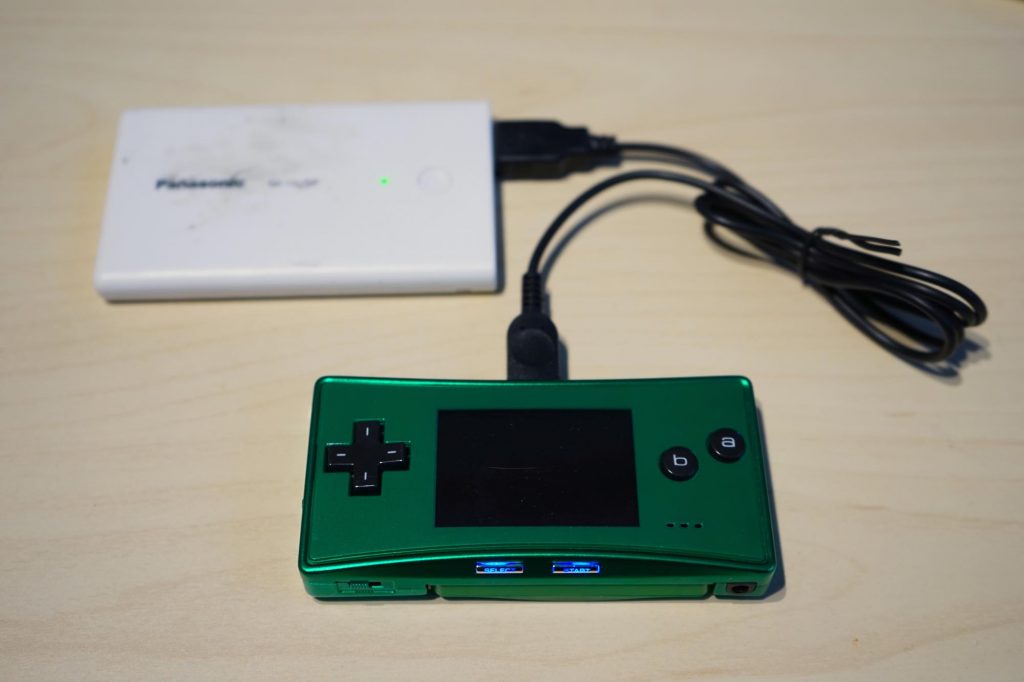 ゲームボーイミクロのUSB充電ケーブルレビュー。モバイルバッテリー