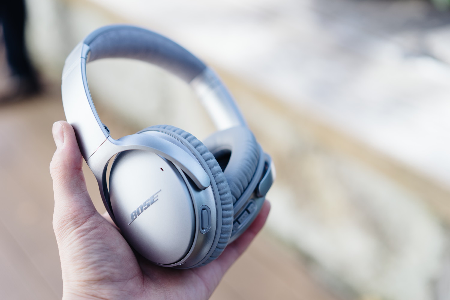 通販低価BOSE QuietComfort35 ノイズキャンセリングヘッドホン BOSE