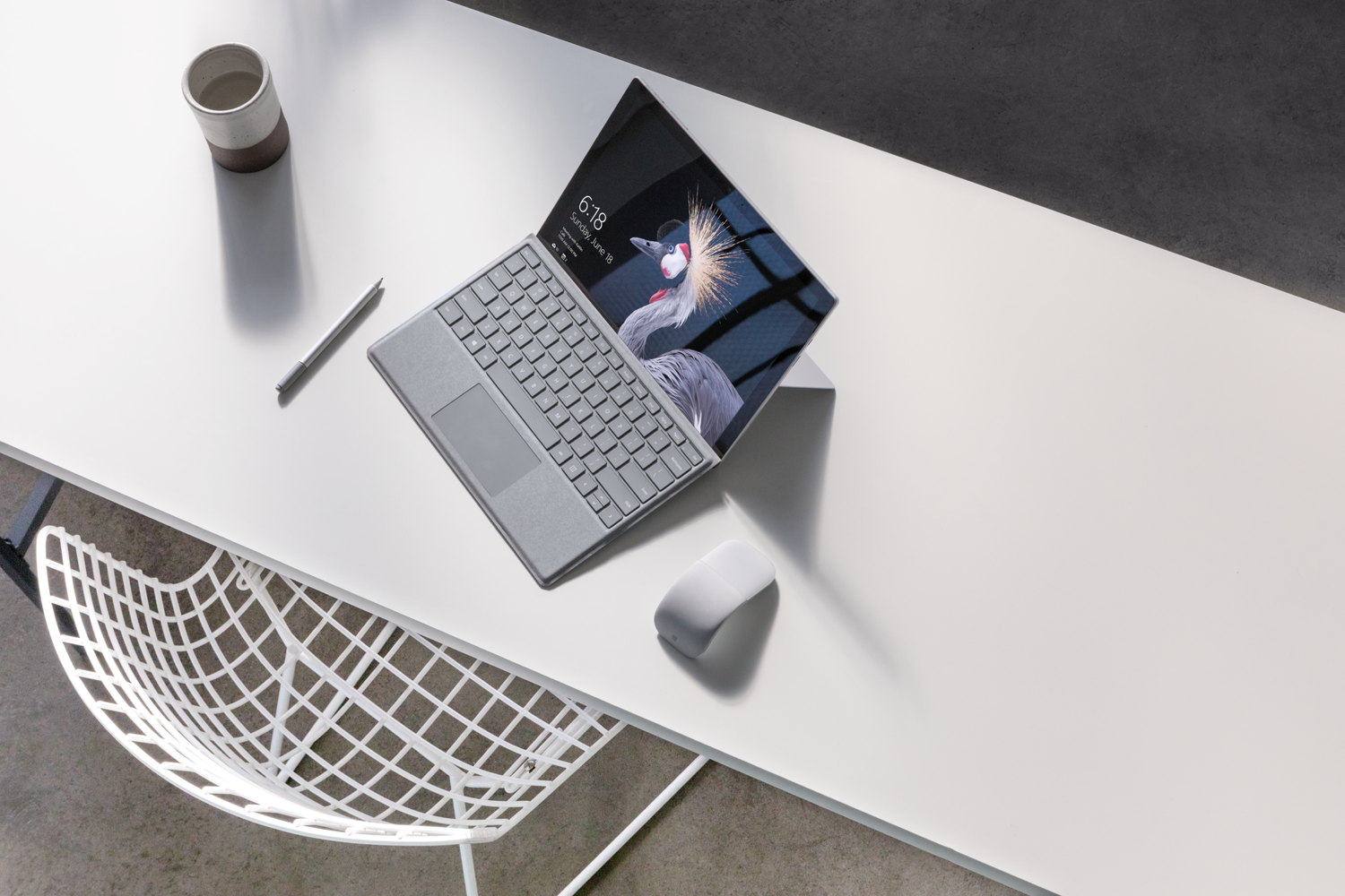 MS Surface Pro5 LTE Advanced+キーボード他セット