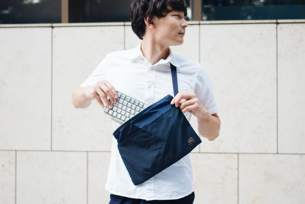 iPad Pro も入る】ポーターのサコッシュ『PORTER TERRA SHOULDER BAG